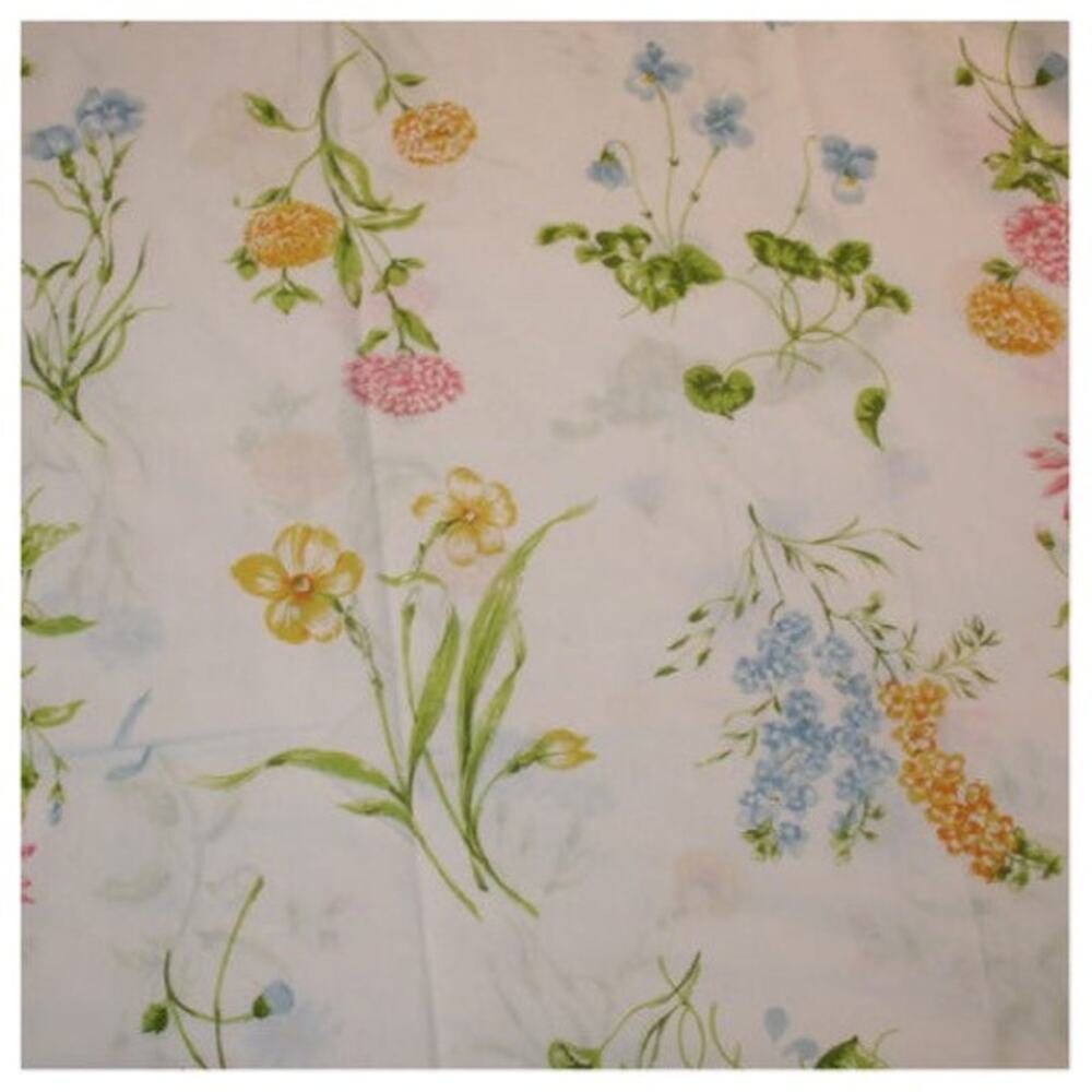 VTG Springs No-Iron Queen Bed Set 1 fitted 1 flat 2 pillowcases Summer Breeze